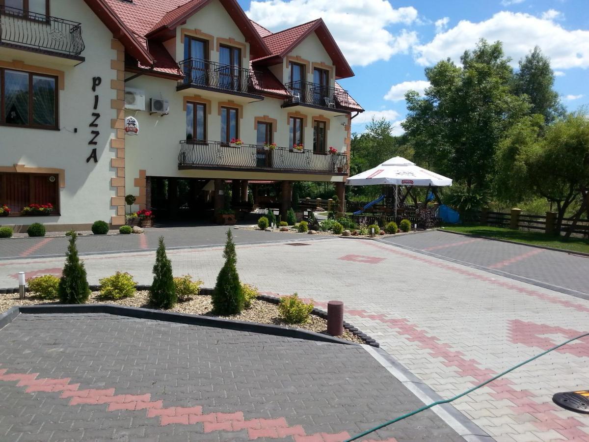 Zajazd Pod Jarem Baltow Exterior foto